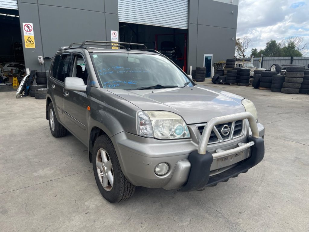 Car Wreckers - Nissan X-Trail 2003 Silver Auto Petrol