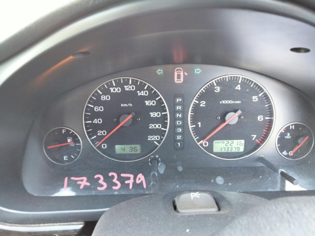 Car Wreckers - Subaru Outback 2003 White Auto Petrol