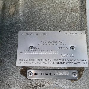 Car Wreckers - Volkswagen Golf 2003 Silver Auto Petrol