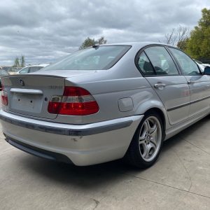 Car Wreckers - BMW 320i 2004 Silver Auto Petrol