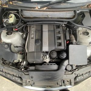 Car Wreckers - BMW 320i 2004 Silver Auto Petrol