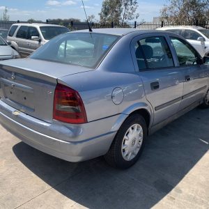 Car Wreckers - Holden Astra 2004