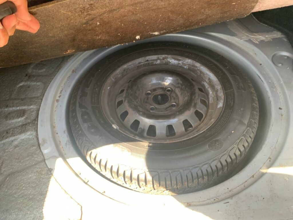 Car Wreckers - Holden Astra 2004