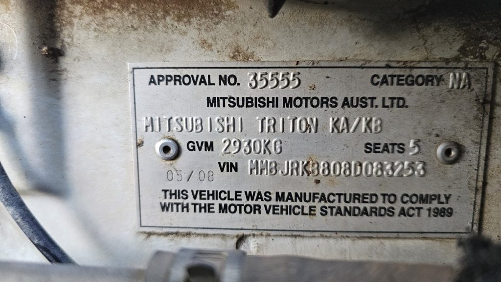 Car Wreckers - Mitsubishi Triton 2008 White Auto Diesel