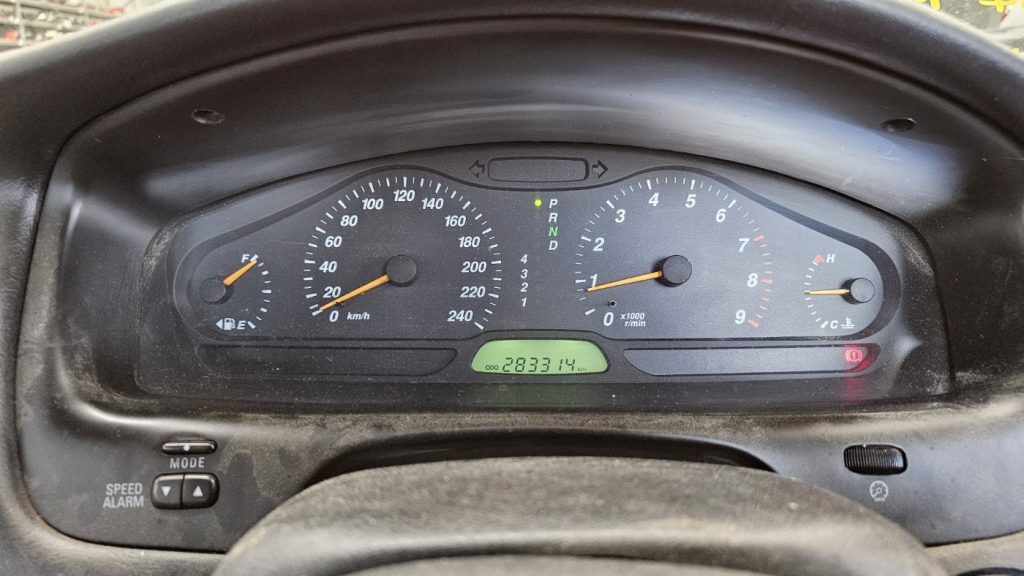 Mitsubhishi Magna 2004 TL 3.5L 6G74 (SOHC 24V) SOHC 24v Petrol V6 155kW Wagon FWD