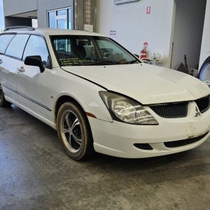 Mitsubhishi Magna 2004 TL 3.5L 6G74 (SOHC 24V) SOHC 24v Petrol V6 155kW Wagon FWD