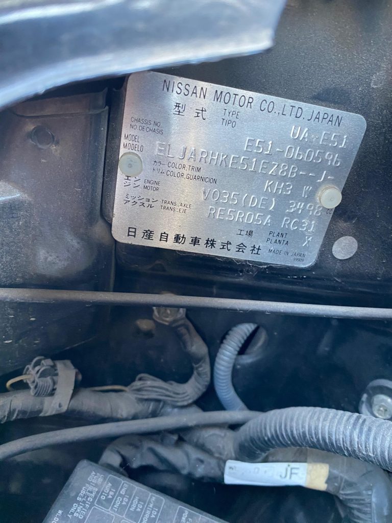 Car Wreckers - Nissan Elgrand 2004 Black Auto Petrol