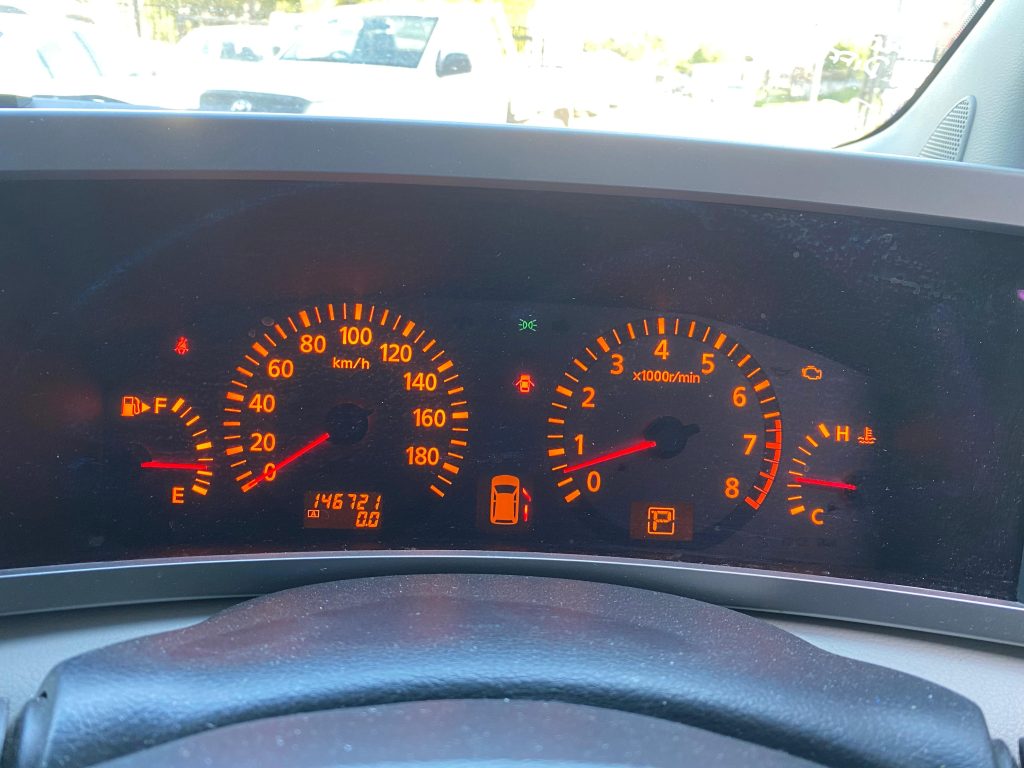 Car Wreckers - Nissan Elgrand 2004 Black Auto Petrol