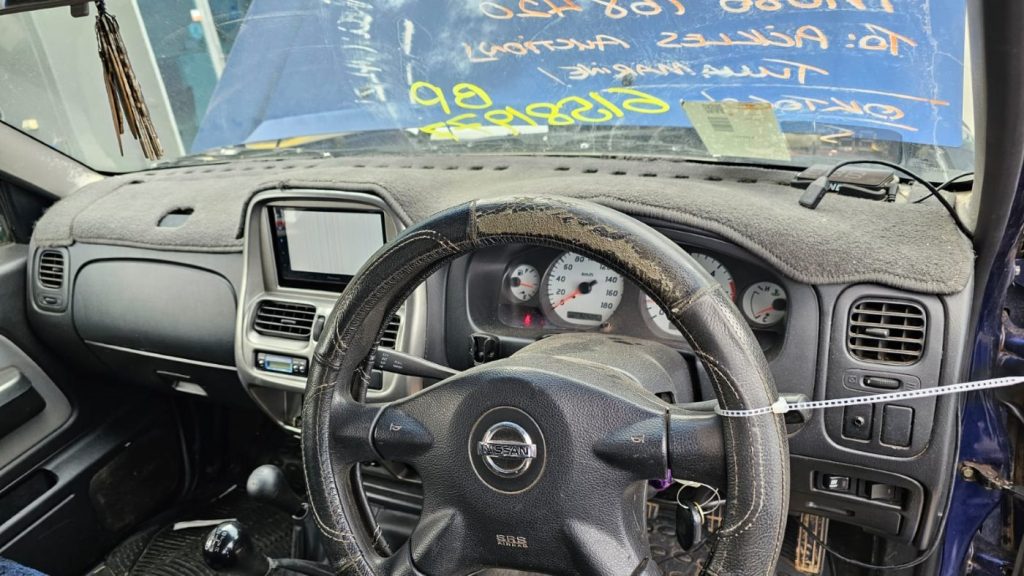 Nissan Navara 2004 D22 TD 3.0L ZD30 DOHC 16v Turbo Diesel Direct Inj. 4cyl 110kW Utility AWD