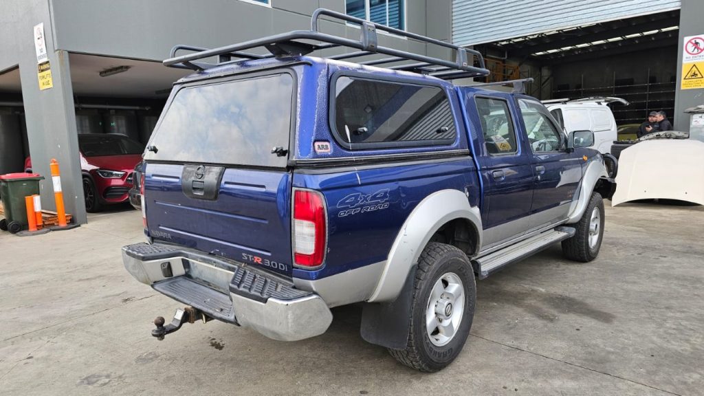 Nissan Navara 2004 D22 TD 3.0L ZD30 DOHC 16v Turbo Diesel Direct Inj. 4cyl 110kW Utility AWD