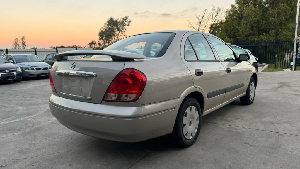 Nissan Pulsar 2004 N16 VII 1.8L QG18DE DOHC 16v Petrol 4cyl 94kW Sedan FWD