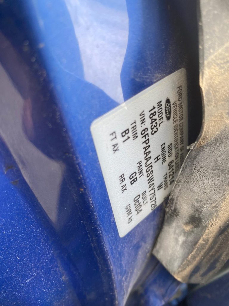 Car Wreckers - Ford Falcon 2004 Blue Auto Petrol