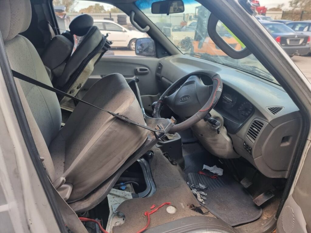 Car Wreckers - Kia Pregio 2004 White Manual Diesel - Car Parts, Used Auto Parts