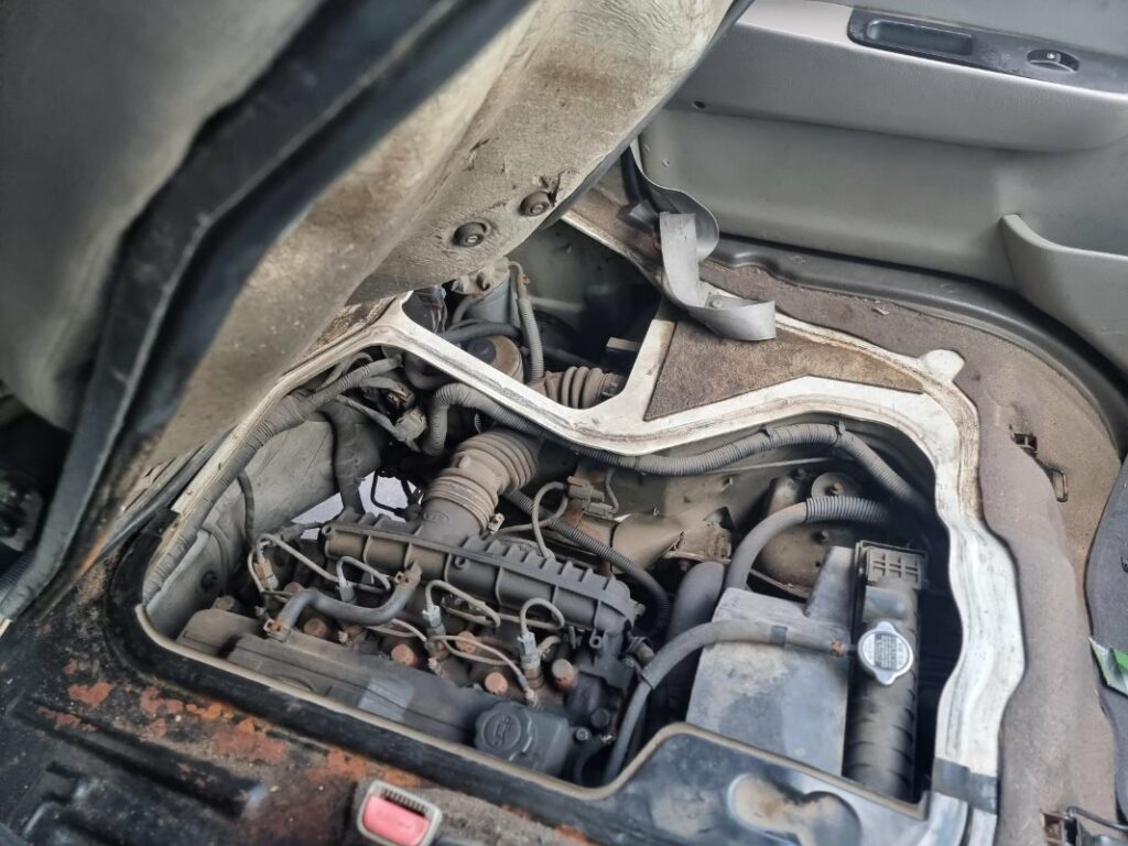 Car Wreckers - Kia Pregio 2004 White Manual Diesel - Car Parts, Used Auto Parts