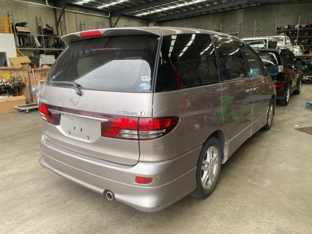 Car Wreckers - Toyota Estima 2004 Silver Auto Petrol
