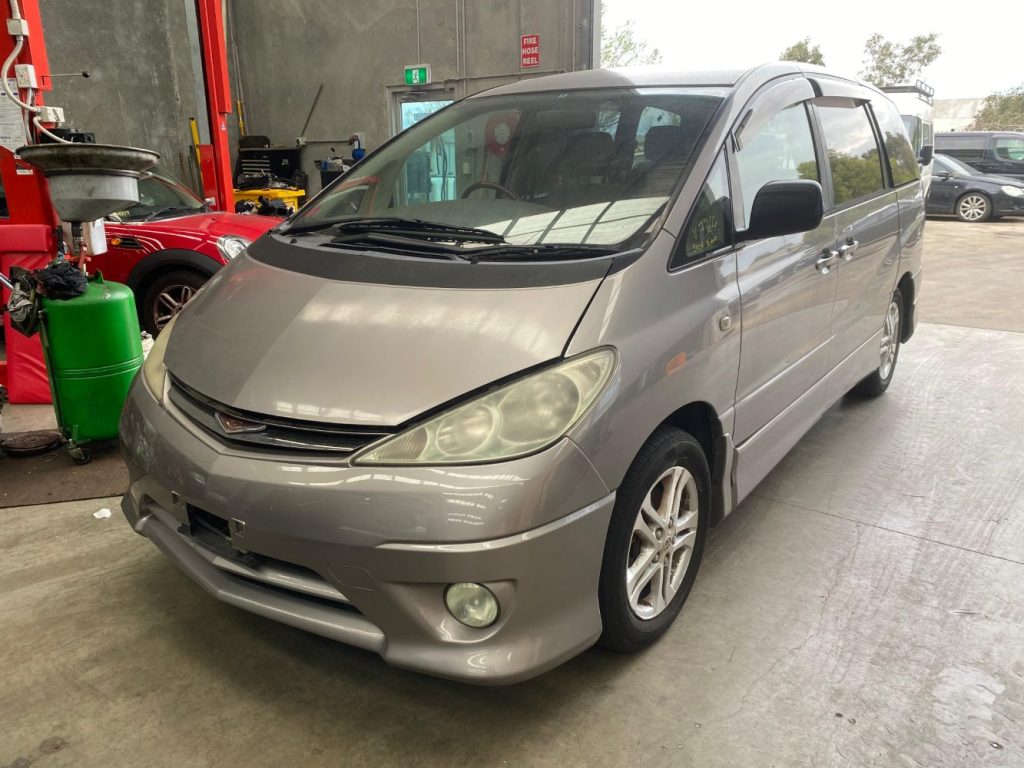 Car Wreckers - Toyota Estima 2004 Silver Auto Petrol