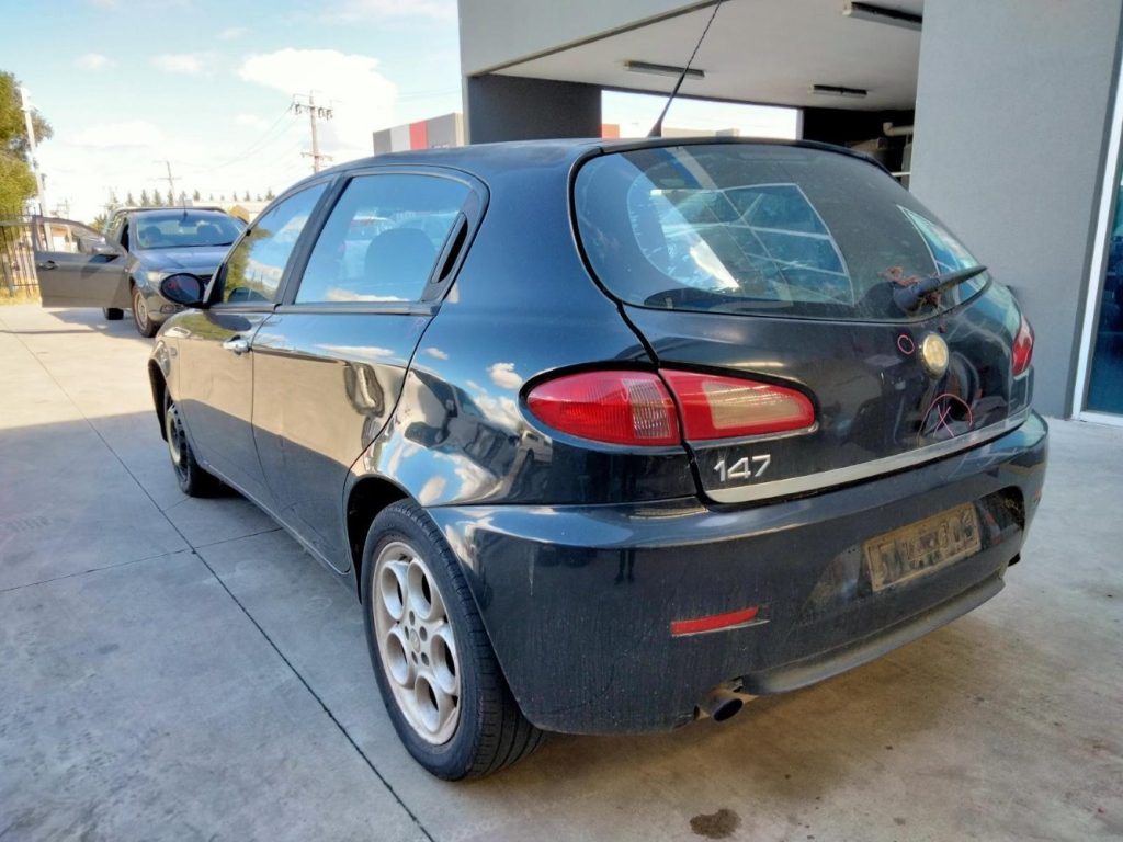 Car Wreckers - Alfa Romeo 147 2005 Black Auto Petrol