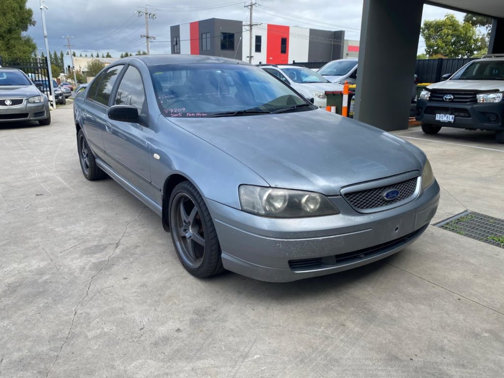Car Wreckers - Ford Falcon 2005 Silver Auto Petrol