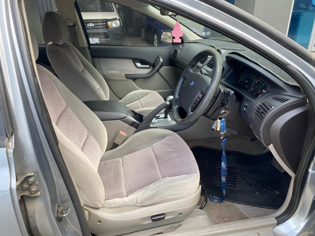 Car Wreckers - Ford Falcon 2005 Silver Auto Petrol