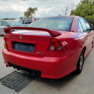 Car Wreckers - Holden Commodore 2005 Red Auto Petrol