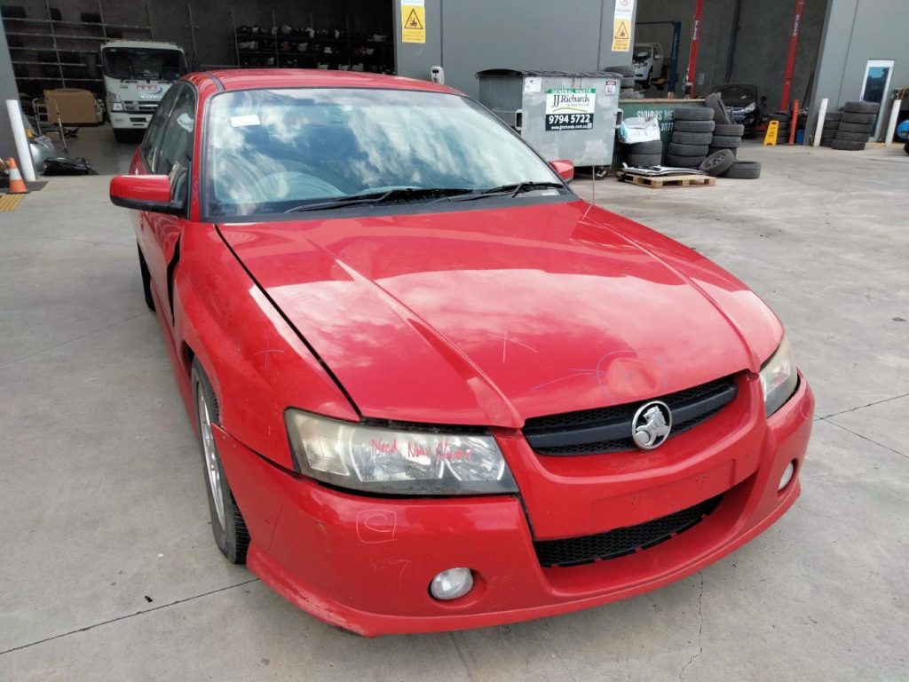 Car Wreckers - Holden Commodore 2005 Red Auto Petrol