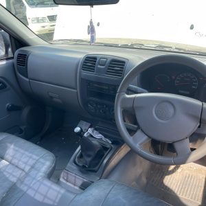 Car Wreckers - Holden Rodeo 2005 White Manual Petrol