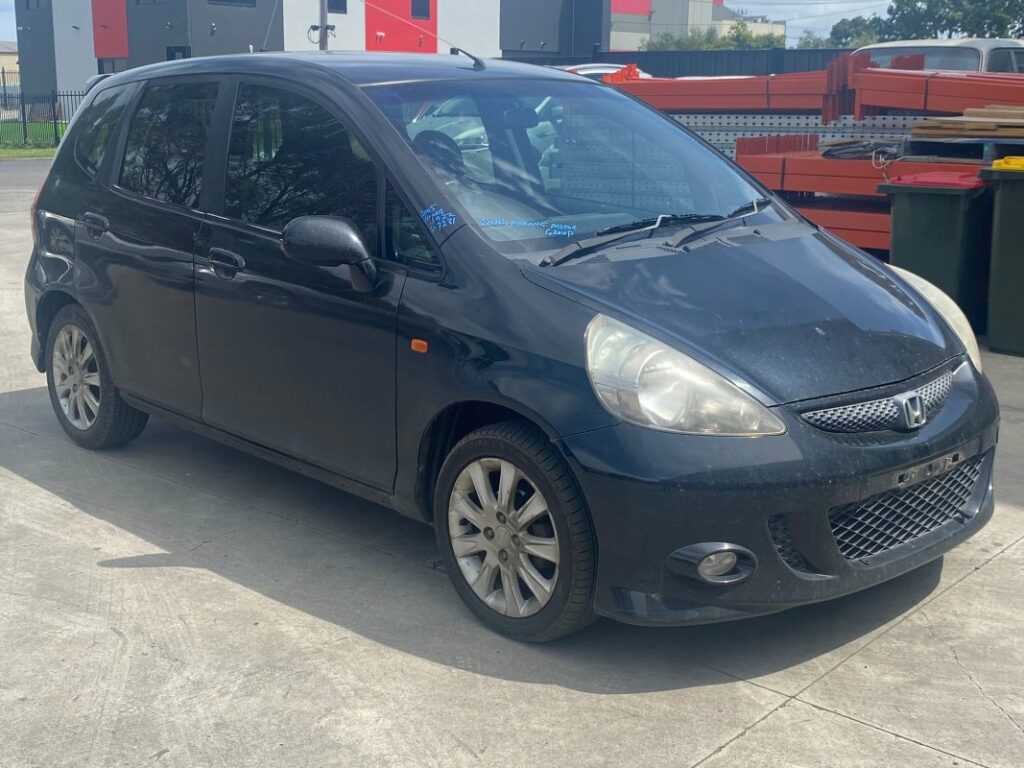 Car Wreckers - Honda Jazz 2005