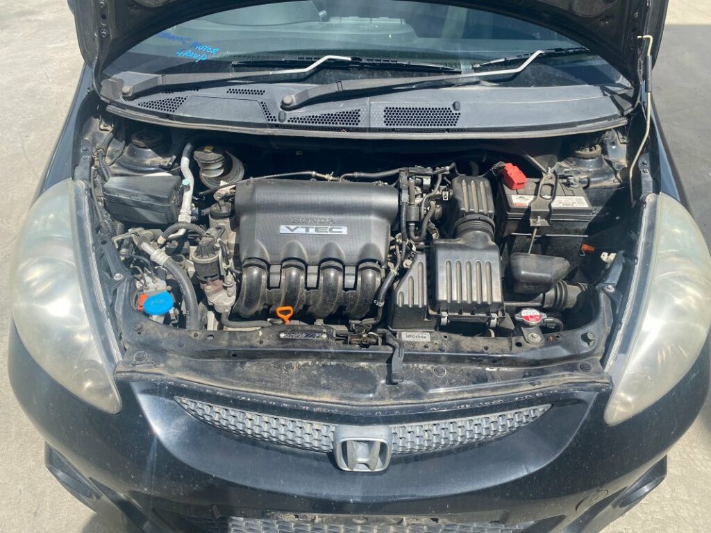 Car Wreckers - Honda Jazz 2005