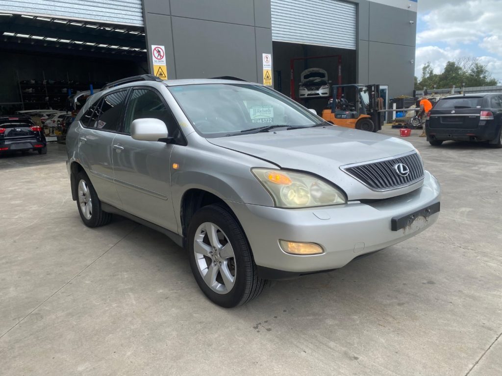 Car Wreckers - Lexus RX330 2005 Silver Auto Petrol