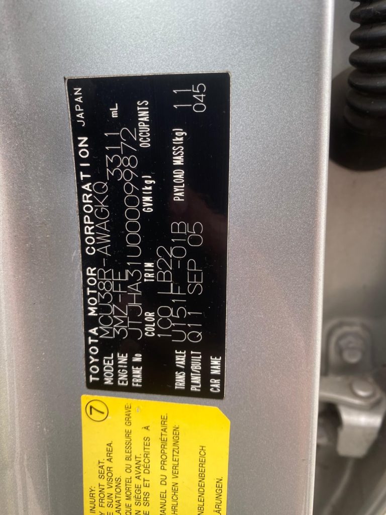 Car Wreckers - Lexus RX330 2005 Silver Auto Petrol