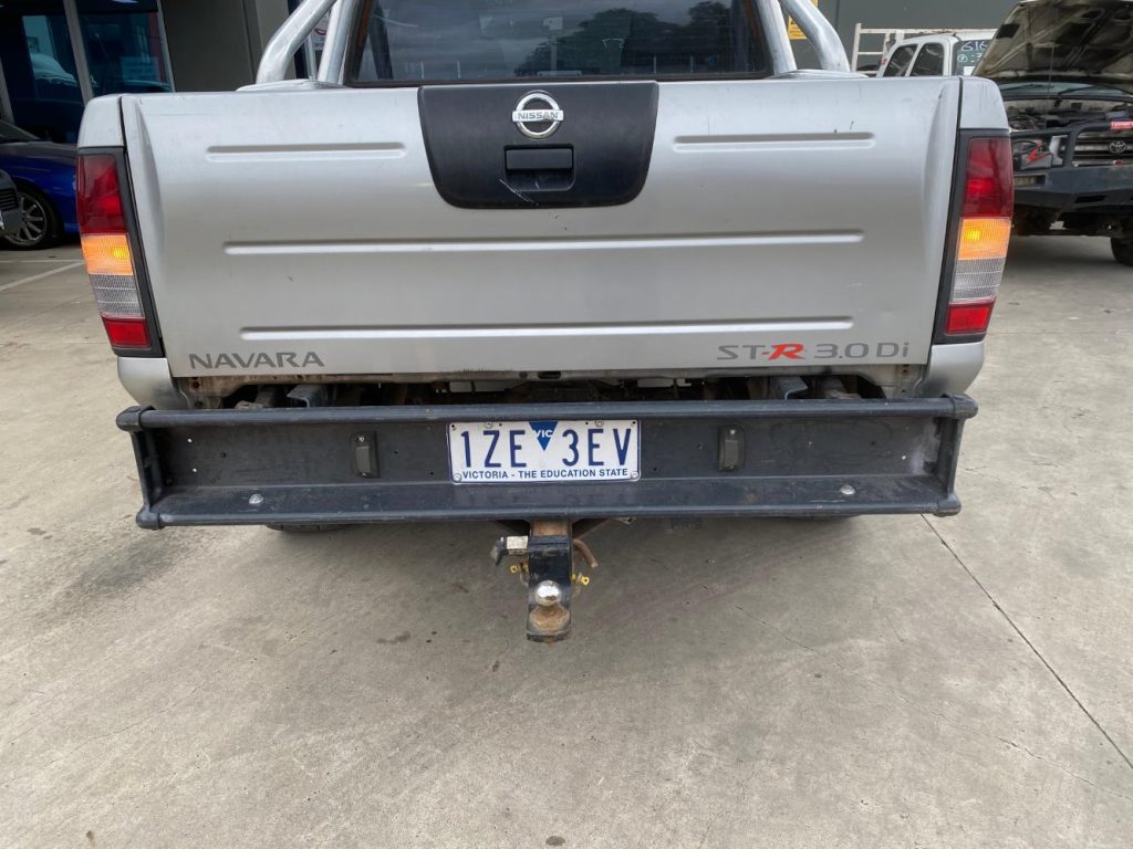 Car Wreckers - Nissan Navara 2005 Silver Auto Petrol