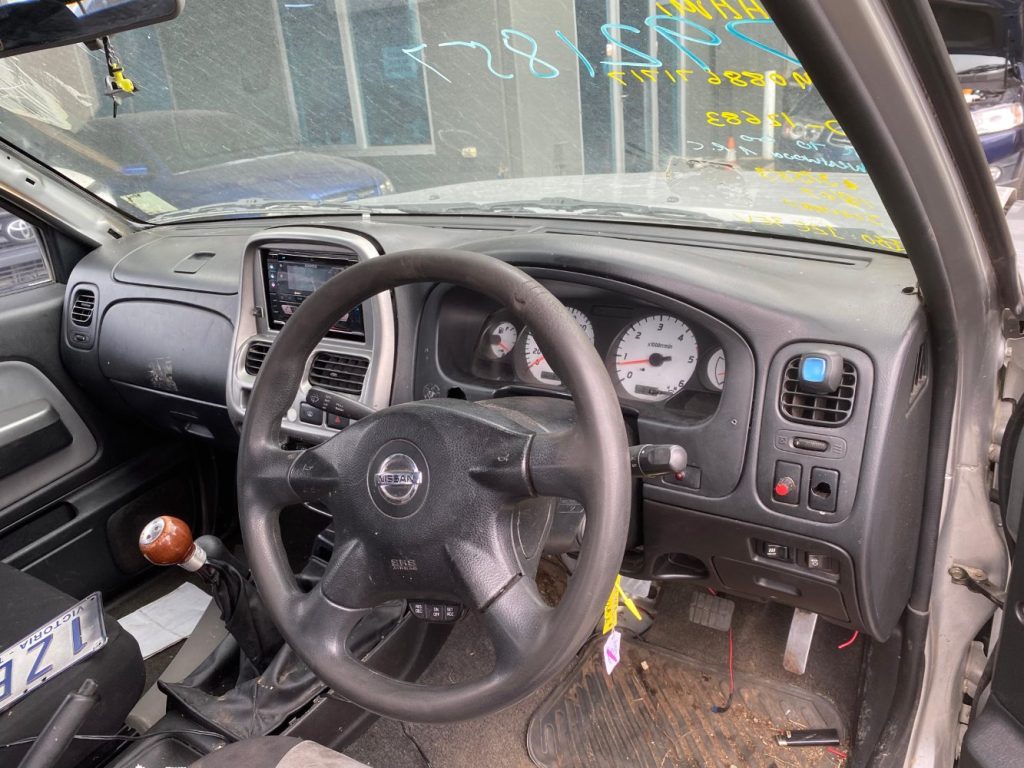 Car Wreckers - Nissan Navara 2005 Silver Auto Petrol