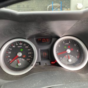 Car Wreckers - Renault Megane 2005 Silver Manual Petrol