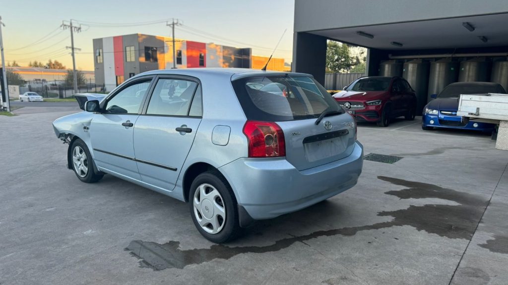 Car Wreckers - Toyota Corolla 2005 Silver Auto Petrol