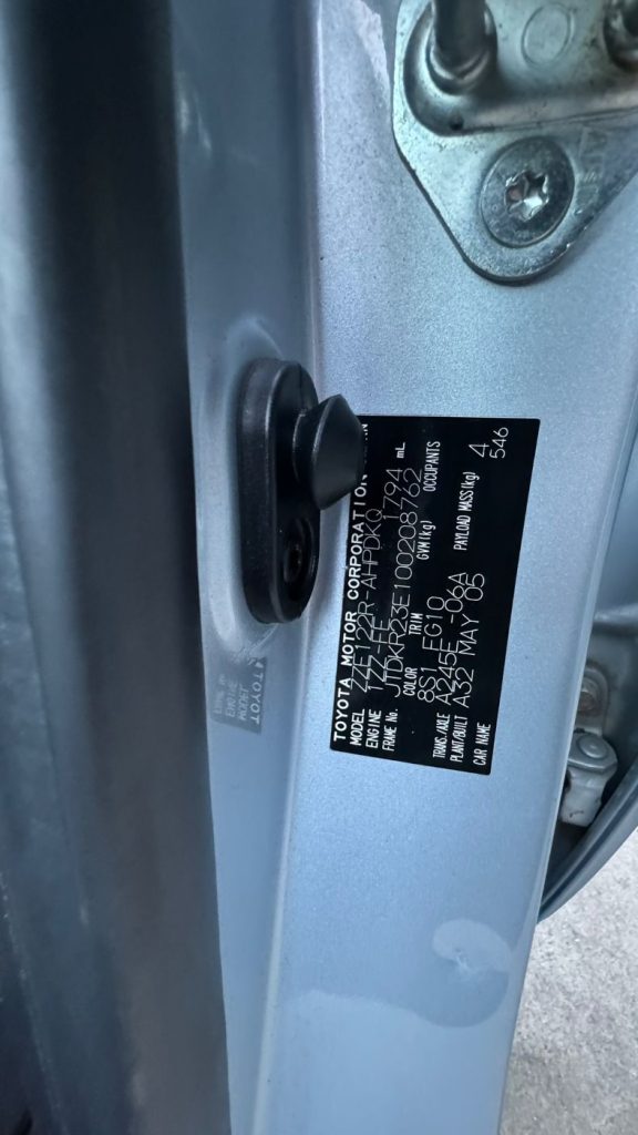 Car Wreckers - Toyota Corolla 2005 Silver Auto Petrol