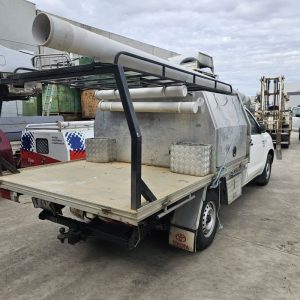 Car Wreckers - Toyota Hilux 2005