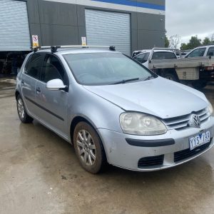 Car Wreckers - Volkswagen Golf 2005 Silver Manual Diesel