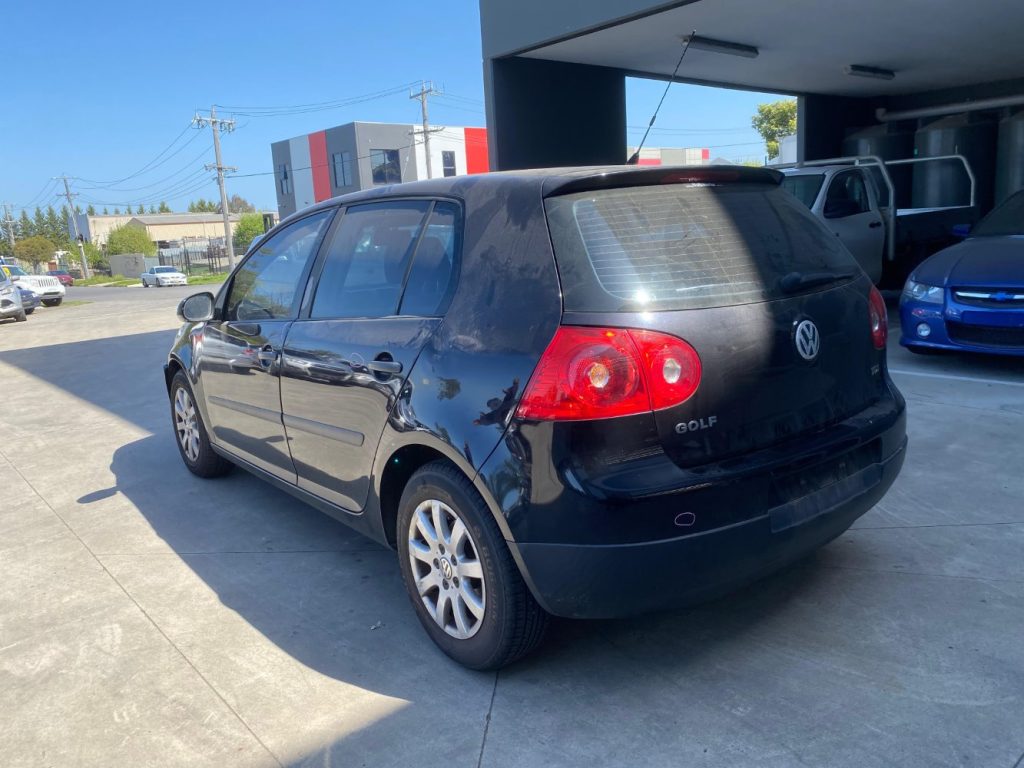 Car Wreckers - Volkswagen Golf 2005 Black Auto Diesel