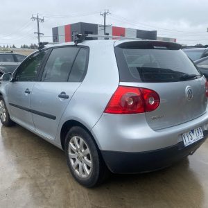 Car Wreckers - Volkswagen Golf 2005 Silver Manual Diesel