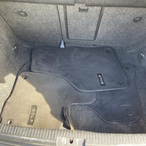 Car Wreckers - Volkswagen Golf 2005