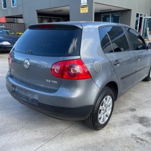 Car Wreckers - Volkswagen Golf 2005