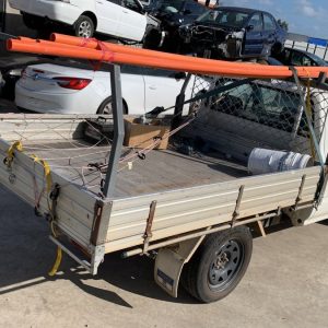 Car Wreckers - Toyota Hilux 2003