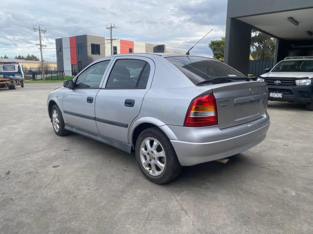 Car Wreckers - Holden Astra 2005 Silver Auto Petrol