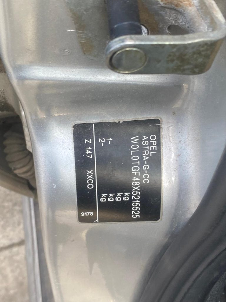 Car Wreckers - Holden Astra 2005 Silver Auto Petrol