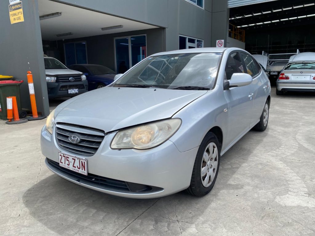 Car Wreckers - Hyundai Elantra 2006 Silver Auto Petrol
