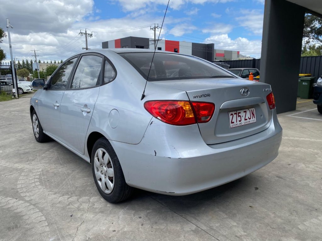 Car Wreckers - Hyundai Elantra 2006 Silver Auto Petrol