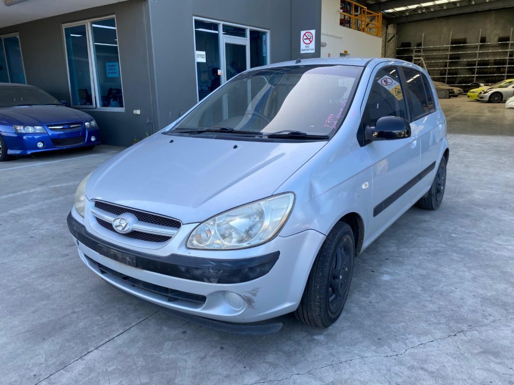 Car Wreckers - Hyundai Getz 2006 Silver Manual Petrol
