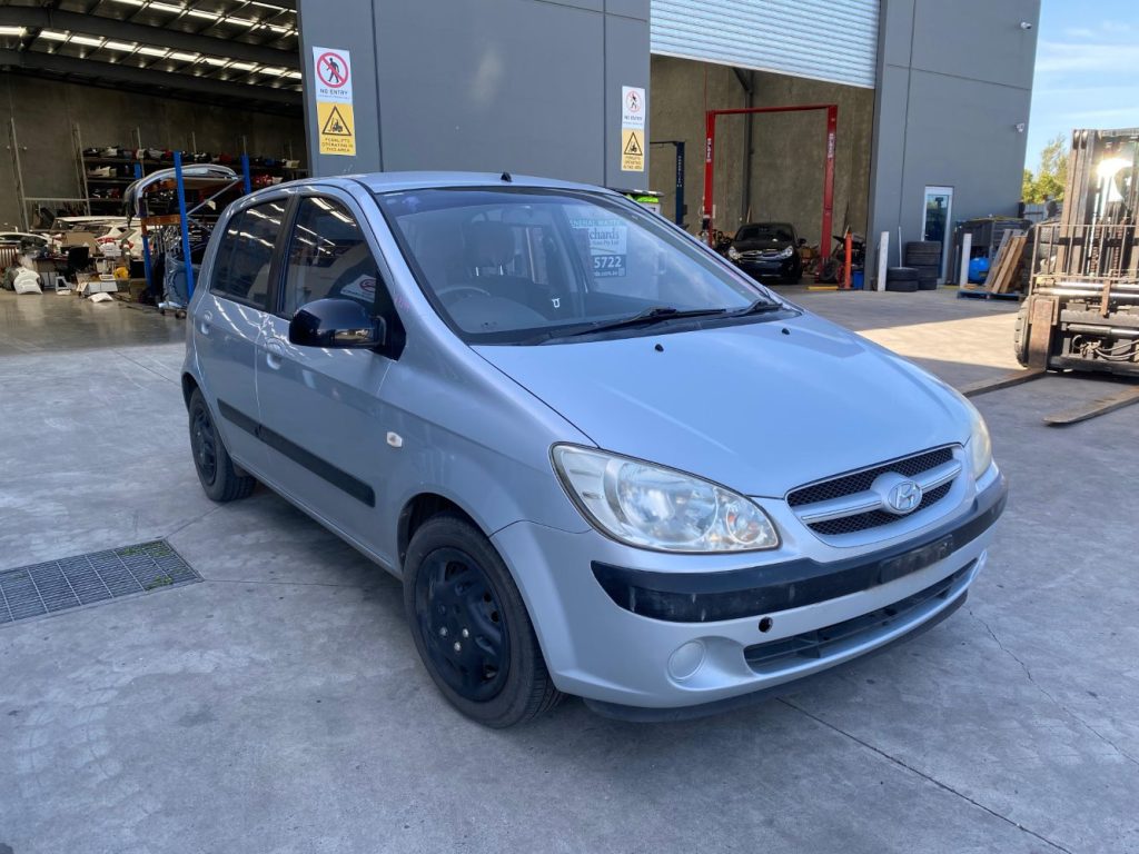 Car Wreckers - Hyundai Getz 2006 Silver Manual Petrol