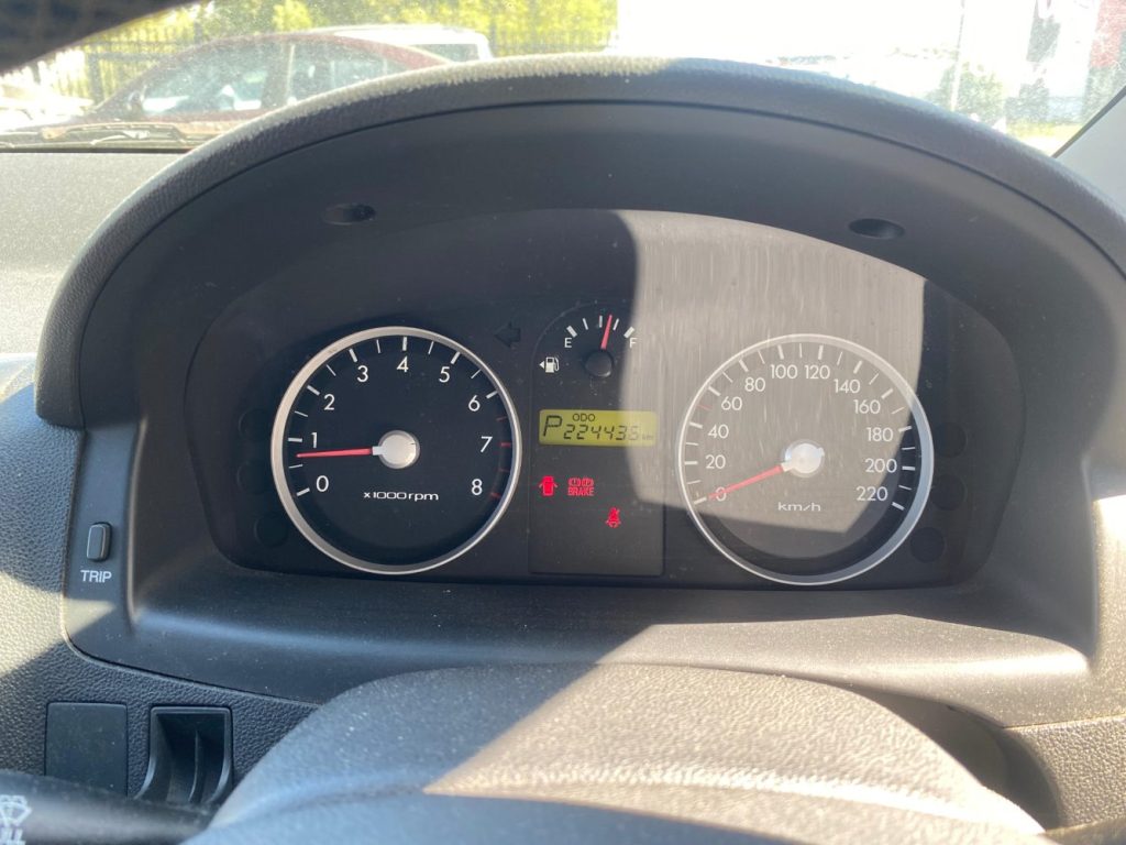 Car Wreckers - Hyundai Getz 2006 White Auto Petrol