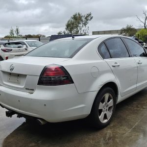 Car Wreckers - Holden Calais 2006 White Auto Petrol